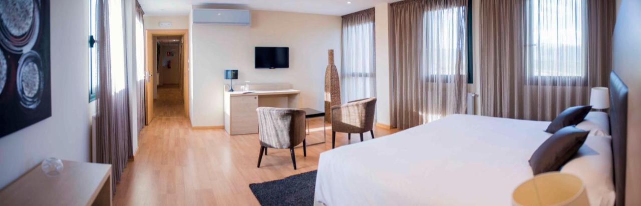 Hotel Meson De Erosa Herosa Ngoại thất bức ảnh